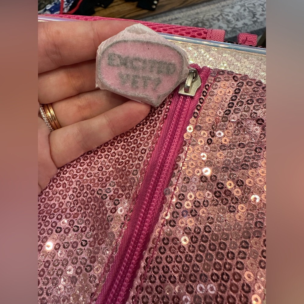 L.O.L. Surprise! | Kid’s Backpack with Sequins | NWT | SOLD OUT ONLINE - Picture 4 of 9